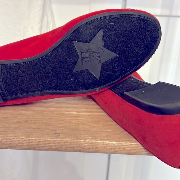Circus by Sam Edelman “Austin” flats, red with silver studded toe, size 7 - Picture 4 of 4